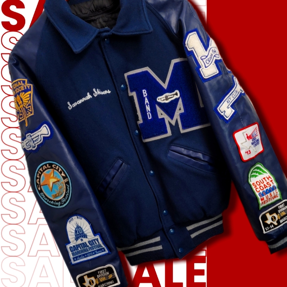Size S Bomber jacket in blue